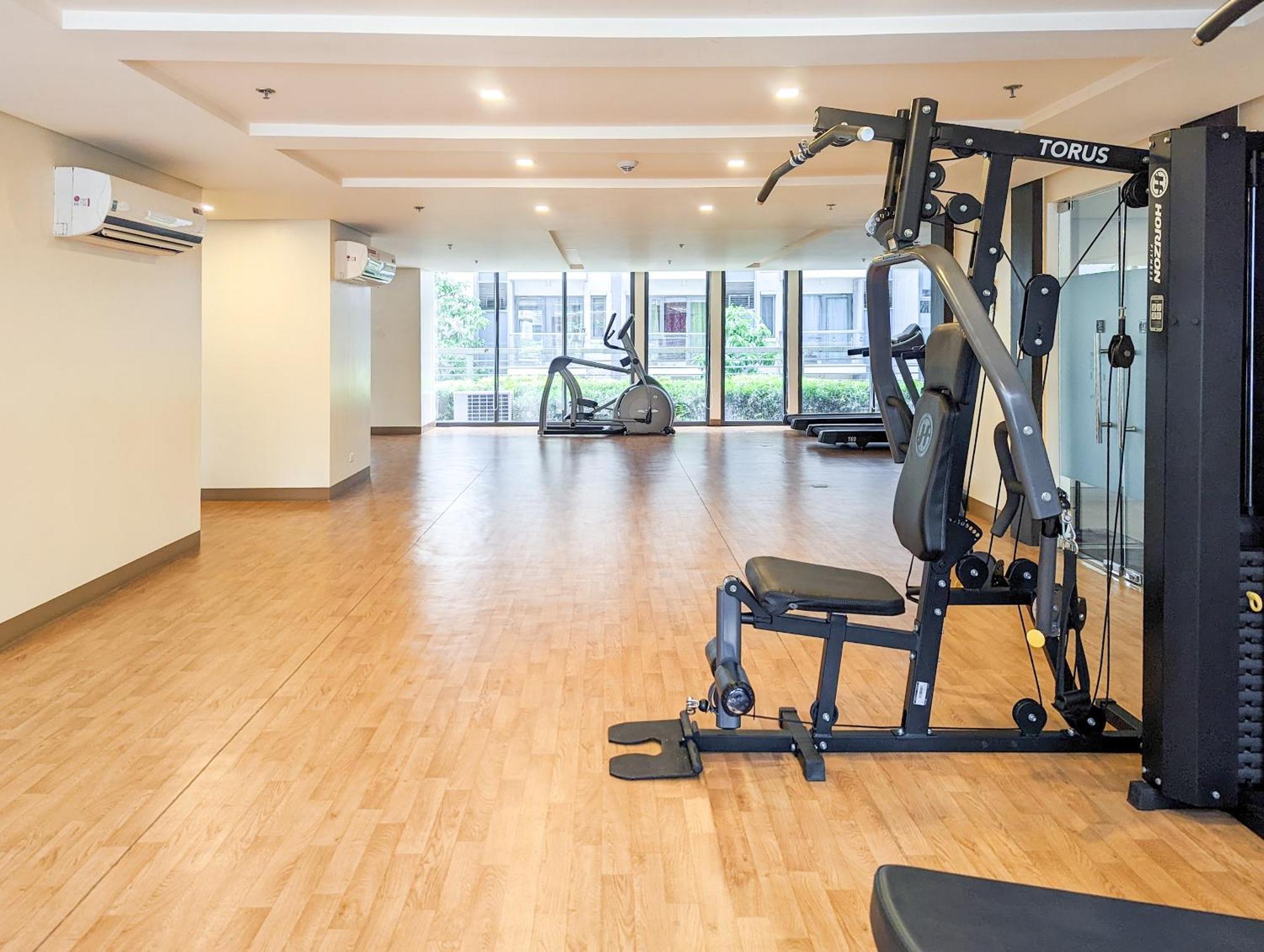 Studio Condo Naia Airport Terminal 3 Newport City Casino Manila Exteriör bild